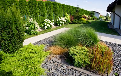 10 ideas de decoración exterior para crear un oasis de verano en tu ático o jardín